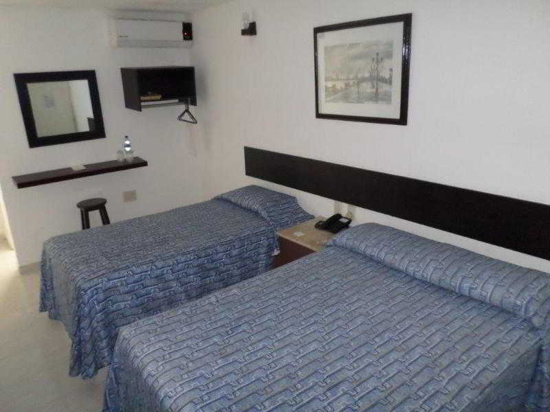 Hotel Suites Mediterraneo Boca Del Rio Veracruz Exterior photo